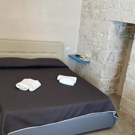 Apartamento Casa Di Cate Ceglie Centro E Wifi